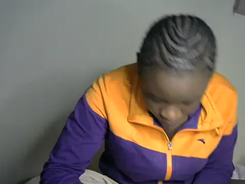 Novah  online show from 11/18/25, 02:16