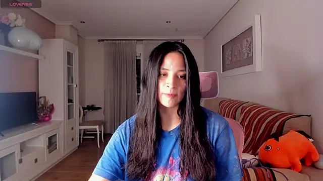 bella apont online show from 10/29/25, 09:25