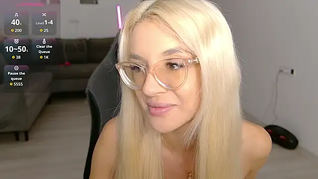 Snapshot of LovelyBianca chatting on 06/21/26, 08:25 LovelyBianca online show from 06/21/26, 08:25