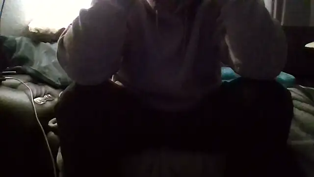 Snapshot of Au_plaisir_des_femmes chatting on 11/13/25, 11:30 Au plaisir des femmes online show from 11/13/25, 11:30