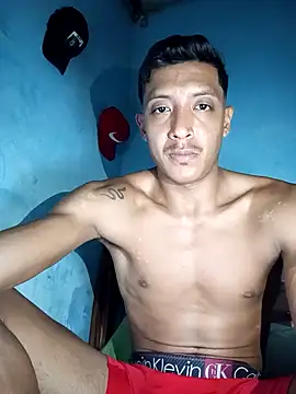 Snapshot of Raspatumam chatting on 04/13/26, 01:31 Raspatumam online show from 04/13/26, 01:31