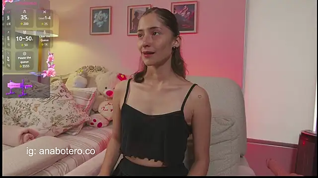 KittyAna online show from 11/20/25, 07:58