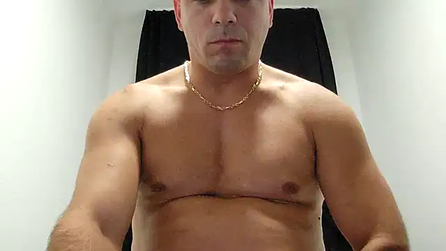 Snapshot of Mitzatb4u chatting on 09/14/25, 01:50 Mitzatb4u online show from 09/14/25, 01:50