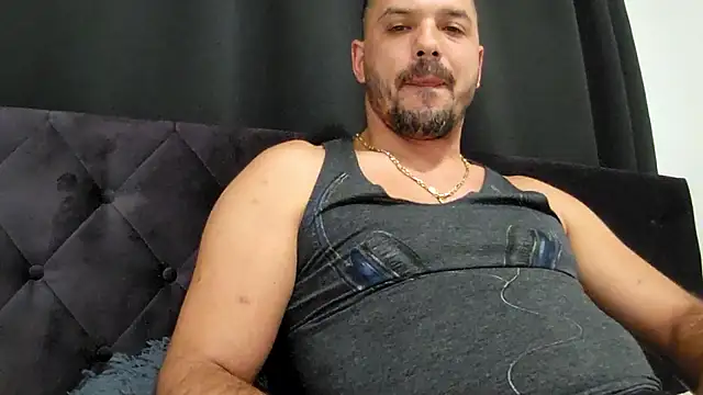 Snapshot of Mitzatb4u chatting on 09/10/25, 06:40 Mitzatb4u online show from 09/10/25, 06:40