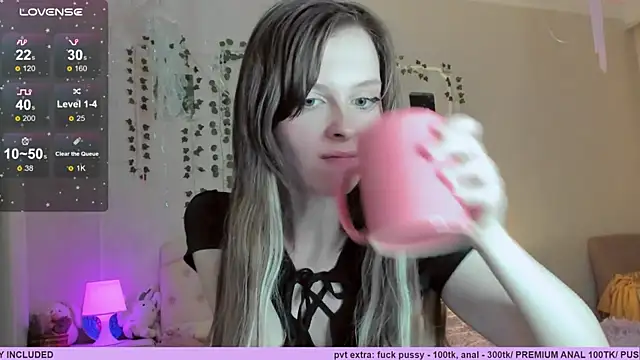 Neko kitsune1 online show from 03/13/26, 07:30