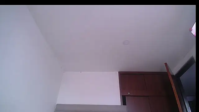 Snapshot of Yinn_Silver chatting on 06/30/26, 12:49 Yinn Silver online show from 06/30/26, 12:49