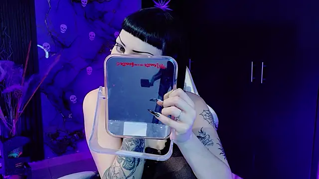 Snapshot of Madison_Jackson chatting on 12/05/25, 09:23 Madison Jackson online show from 12/05/25, 09:23