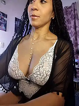 Charlotte Bayron online show from 10/23/25, 12:31