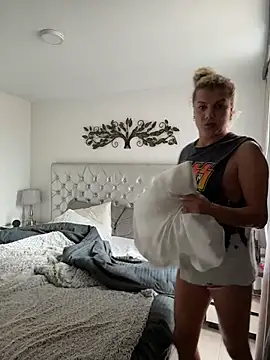 Georgiafox online show from 02/10/26, 02:38