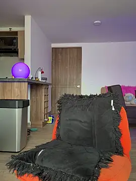 Georgiafox online show from 09/18/25, 03:37