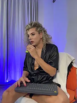 Georgiafox online show from 12/03/25, 06:25