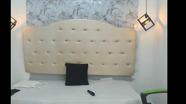 Kathiasaints online show from 04/05/26, 06:03