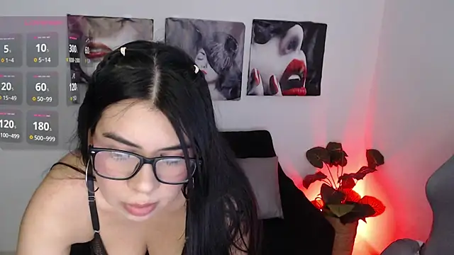 miis laiila online show from 03/22/26, 12:25