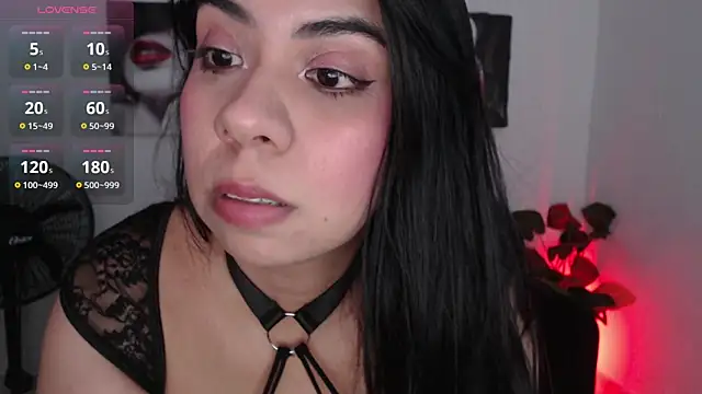 miis laiila online show from 04/18/26, 04:15