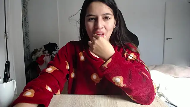 Contantin helena online show from 12/05/25, 10:25