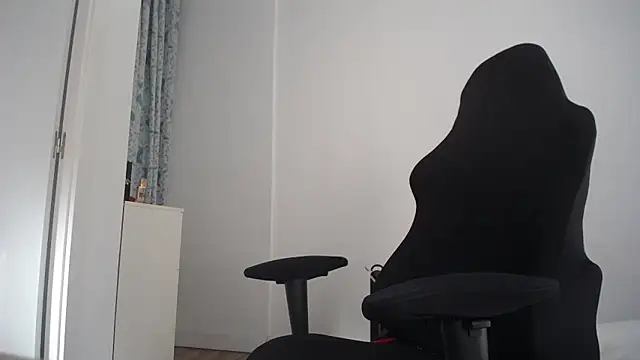 Contantin helena online show from 01/10/26, 11:38