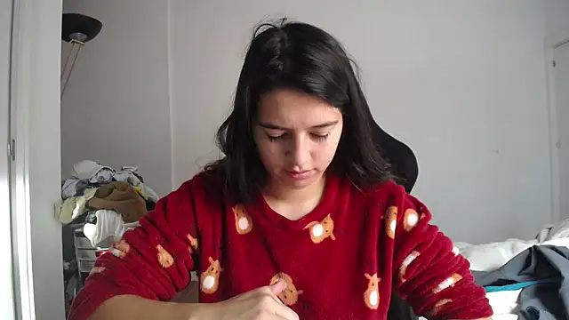 Contantin helena online show from 12/04/25, 10:58