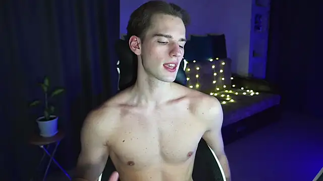 Litmate online show from 12/02/25, 01:50