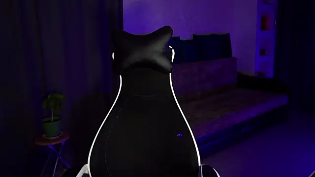 Litmate online show from 10/24/25, 12:09