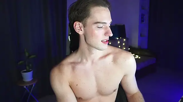 Litmate online show from 11/27/25, 01:06