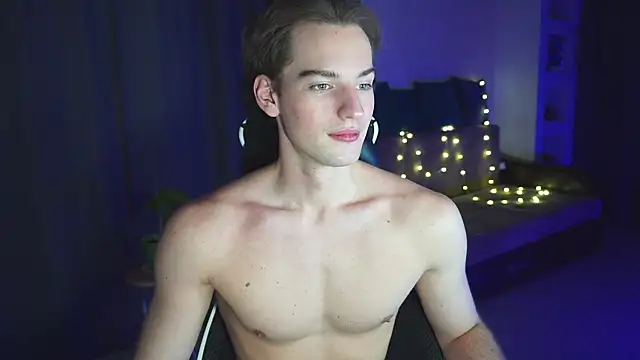 Litmate online show from 11/06/25, 02:15