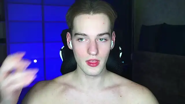 Litmate online show from 03/30/26, 10:11