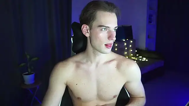 Litmate online show from 11/26/25, 03:06