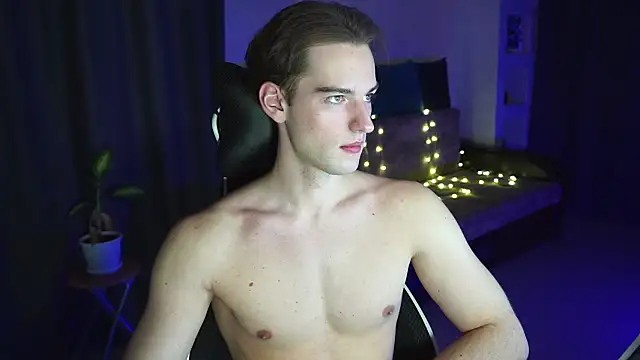 Litmate online show from 12/17/25, 02:27