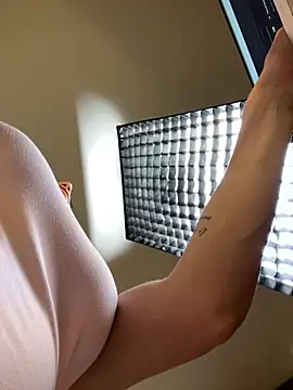 Irish Collins online show from 12/01/25, 09:37