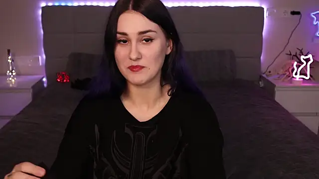 Erotic Synth Goddess online show from 10/07/25, 05:25