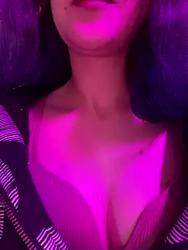 Erotic Synth Goddess online show from 12/20/25, 03:59