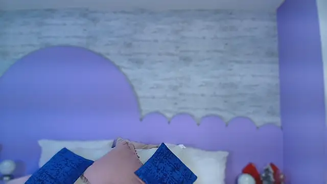 Giaa Ross online show from 02/25/26, 07:36