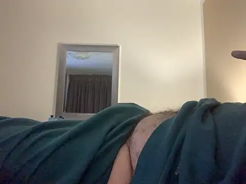 IL GINECOLOGO  online show from 11/17/25, 10:47