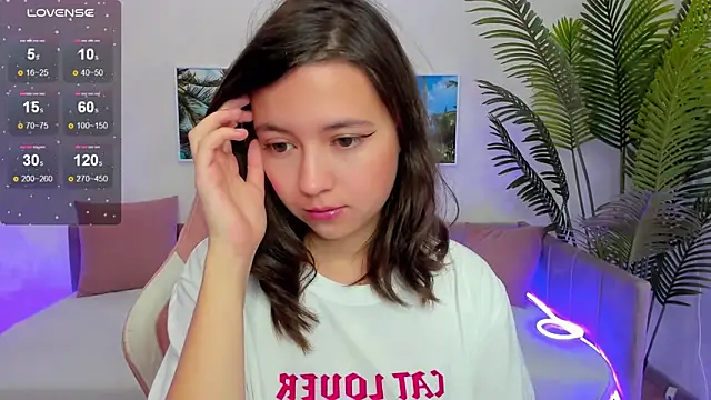 Lina Brownie online show from 10/02/25, 02:26