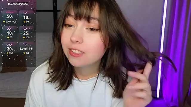 Snapshot of Lina_Brownie chatting on 11/27/25, 03:12 Lina Brownie online show from 11/27/25, 03:12