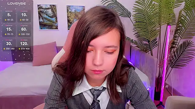 Lina Brownie online show from 09/10/25, 03:16