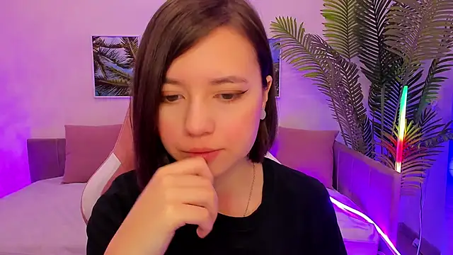 Lina Brownie online show from 02/16/25, 01:58