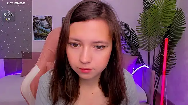 Lina Brownie online show from 09/19/25, 02:48