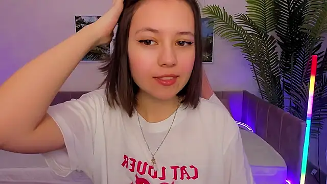 Lina Brownie online show from 03/03/25, 05:05