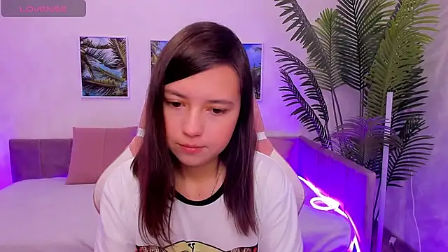 Lina Brownie online show from 10/09/25, 03:07