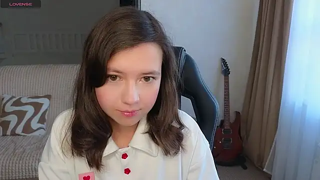 Lina Brownie online show from 10/01/25, 04:06