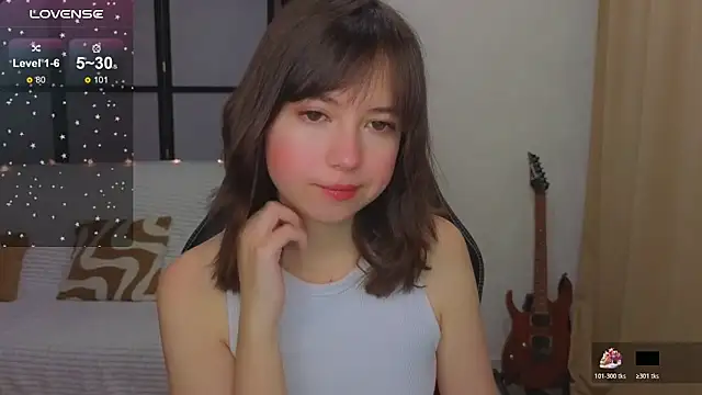 Snapshot of Lina_Brownie chatting on 12/20/25, 02:14 Lina Brownie online show from 12/20/25, 02:14