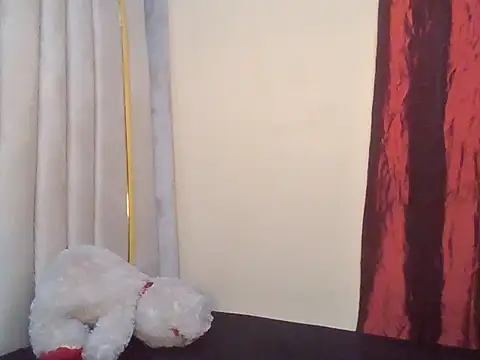 HOTBABE19 online show from 10/15/25, 04:11