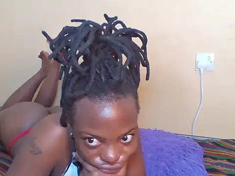 HOTBABE19 online show from 09/30/25, 06:08