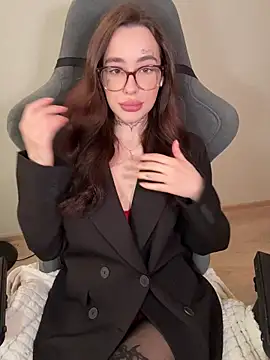 fuckdoll 18 online show from 03/06/26, 02:12