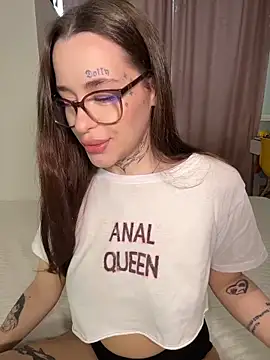 fuckdoll 18 online show from 01/10/26, 08:09