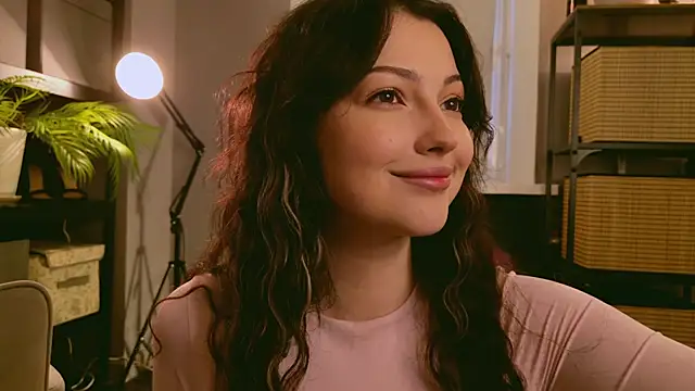 Miley Smile online show from 10/12/25, 05:20