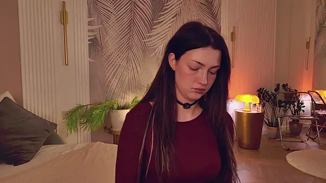 Miley Smile online show from 11/23/25, 05:50