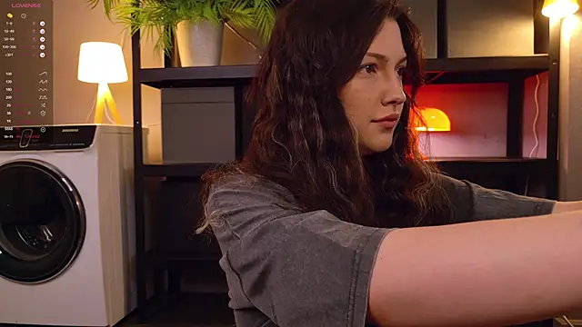 Miley Smile online show from 11/05/25, 06:16