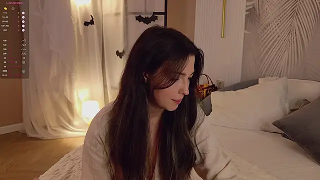 Miley Smile online show from 11/06/25, 05:28